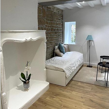 Superbe Appartement Avec Acces Patio Caen Eksteriør bilde